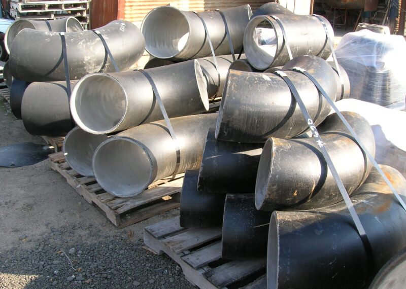 CEMENT LINING FITTINGS dscn1561 800x570